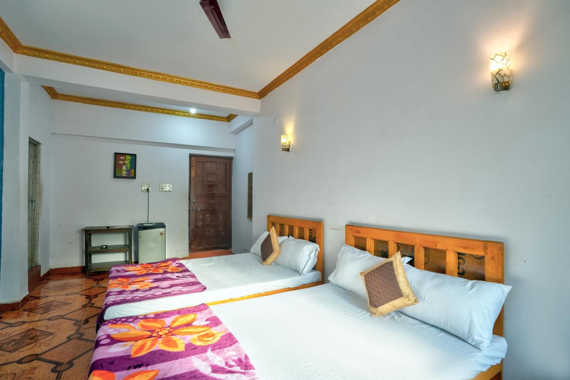 Om Sai Guest House กาลังกูติ ภายนอก รูปภาพ