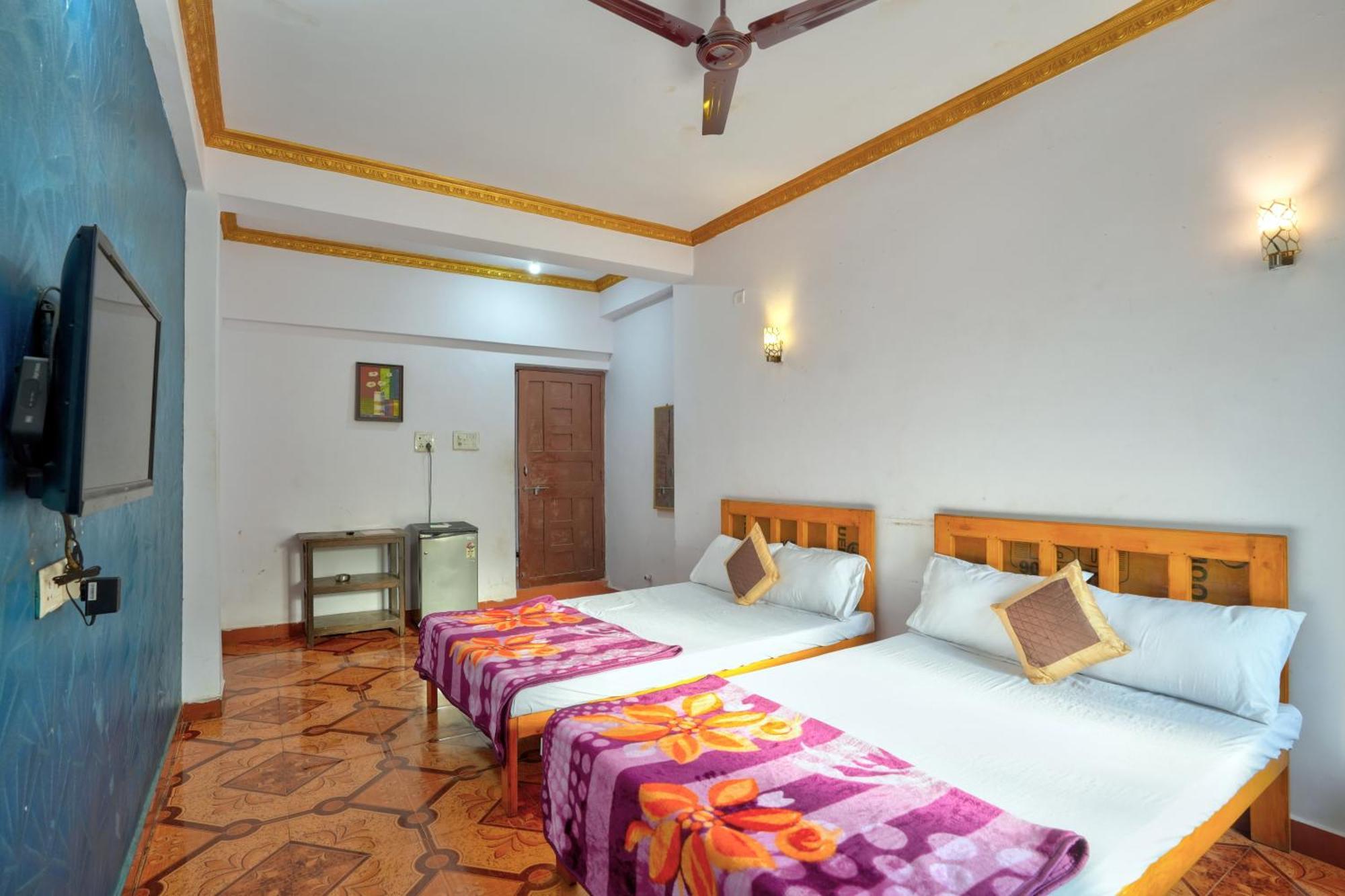 Om Sai Guest House กาลังกูติ ภายนอก รูปภาพ