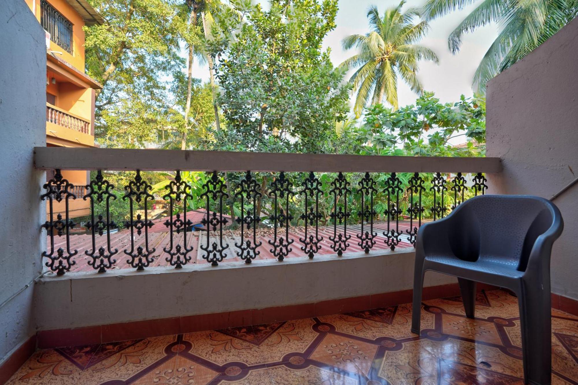 Om Sai Guest House กาลังกูติ ภายนอก รูปภาพ